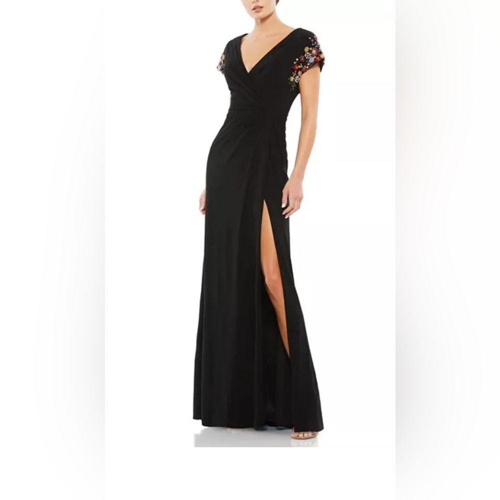 Mac Duggal-USED Embellished Sleeve Jersey WrapGownBlack‎ 55709 Size 6 MSRP $498